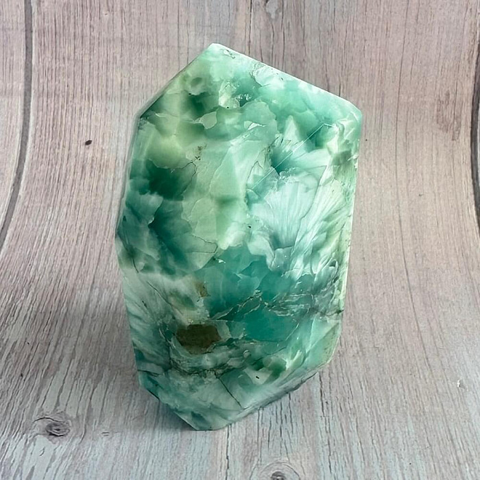 Larimar špice - obelisk 16 - cca 8