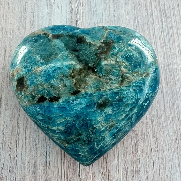 Apatit srdce Madagaskar A6-4 - cca 7