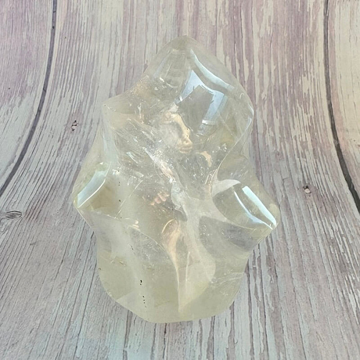 Křišťál plamen Madagaskar FL5 č.5 - cca 5 x 8