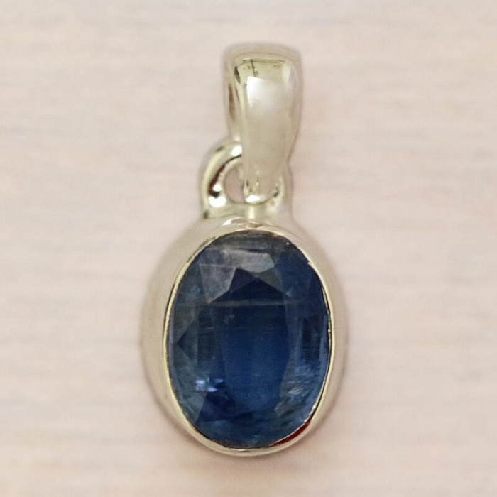 Kyanit modrý broušený přívěsek stříbro Ag 925 P566 - 1