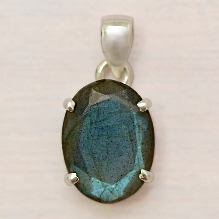 Labradorit broušený přívěsek stříbro Ag 925 42595 - 1