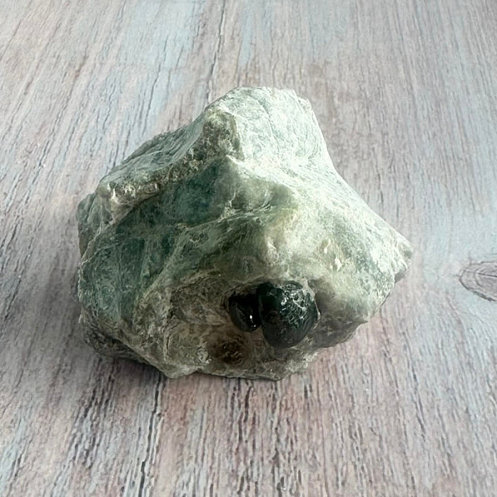 Obsidián Apačská slza v matrixu USA 25 - cca 1 cm