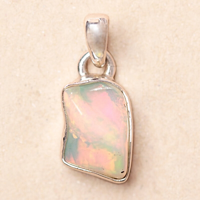 Opál etiopský surový přívěsek stříbro Ag 925 P839 - 1