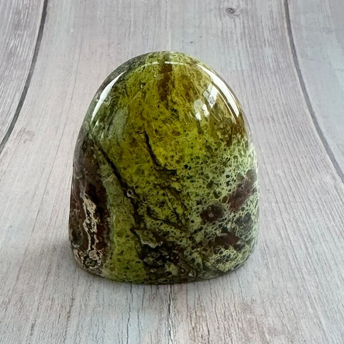 Opál zelený leštěný Madagaskar Freeform 33 - cca 6