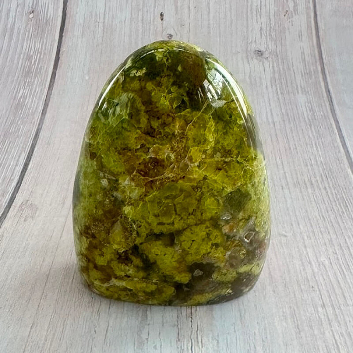 Opál zelený leštěný Madagaskar Freeform 34 - cca 6