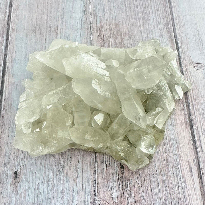 Křišťál drůza AA kvalita 48 - cca 13 x 8 cm