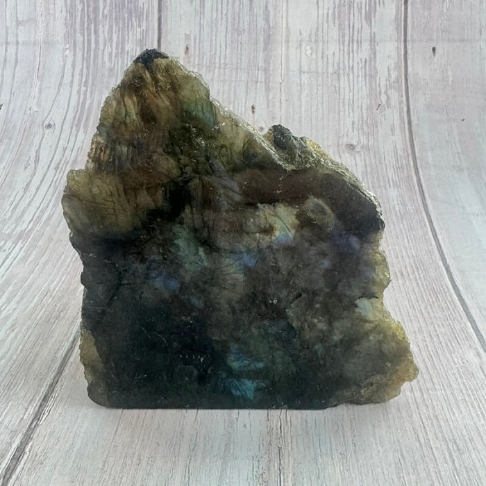 Labradorit polobroušený Madagaskar P2-19 - cca 10