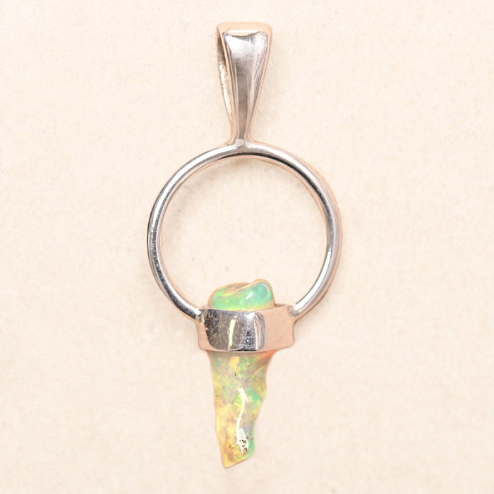 Opál etiopský surový zub přívěsek stříbro Ag 925 LOT19 - 2