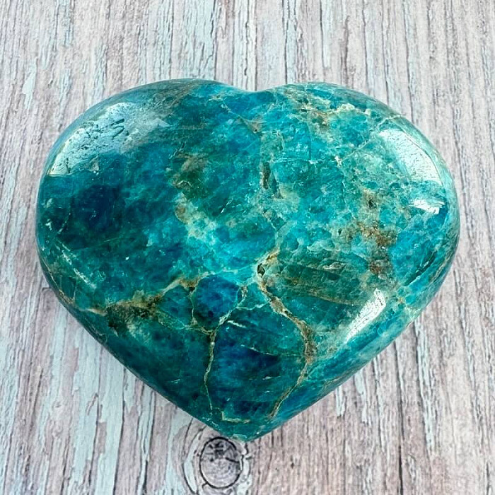Apatit srdce Madagaskar 10 - cca 7