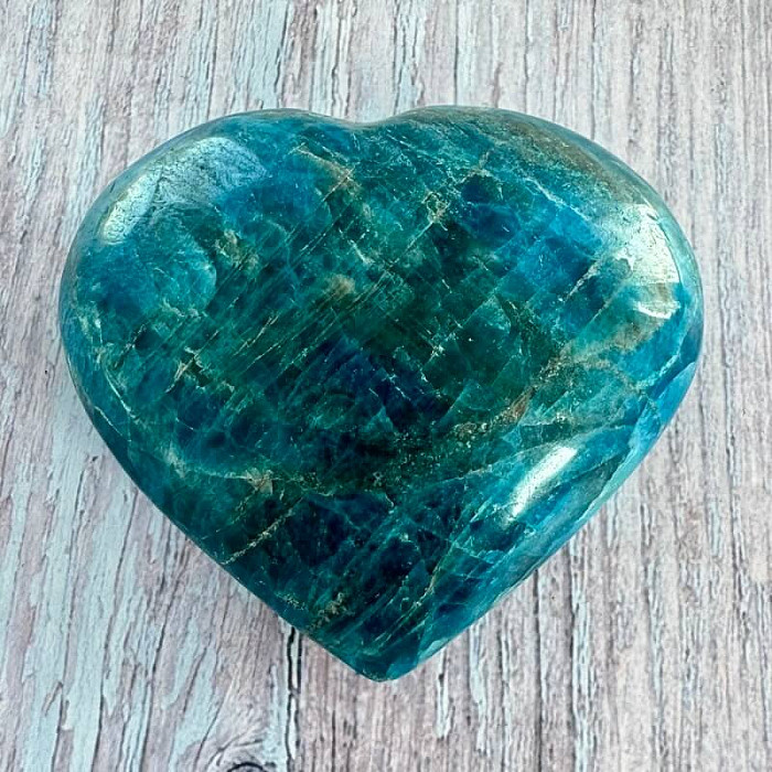 Apatit srdce Madagaskar 7 - cca 7