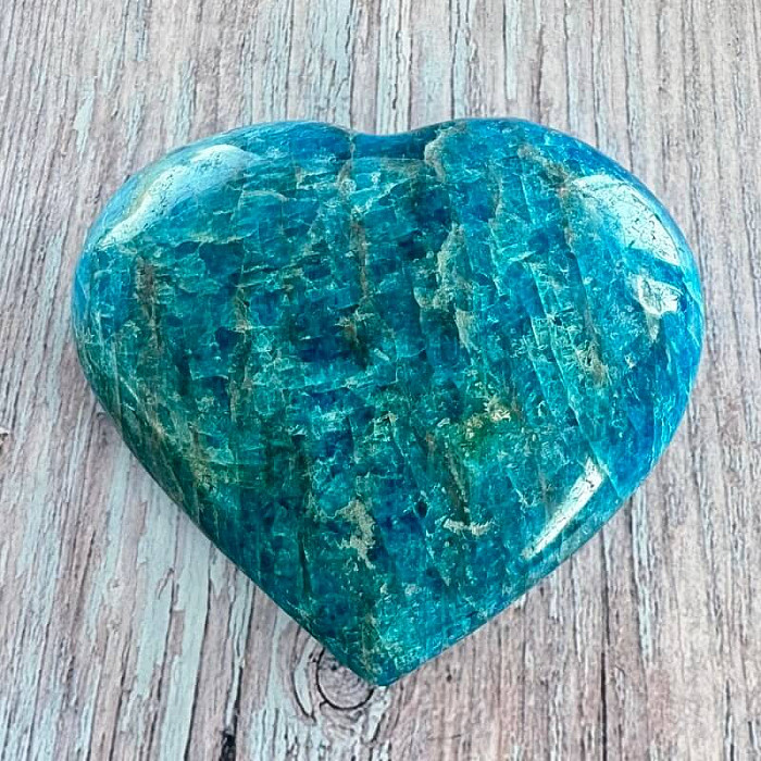 Apatit srdce Madagaskar 9 - cca 8