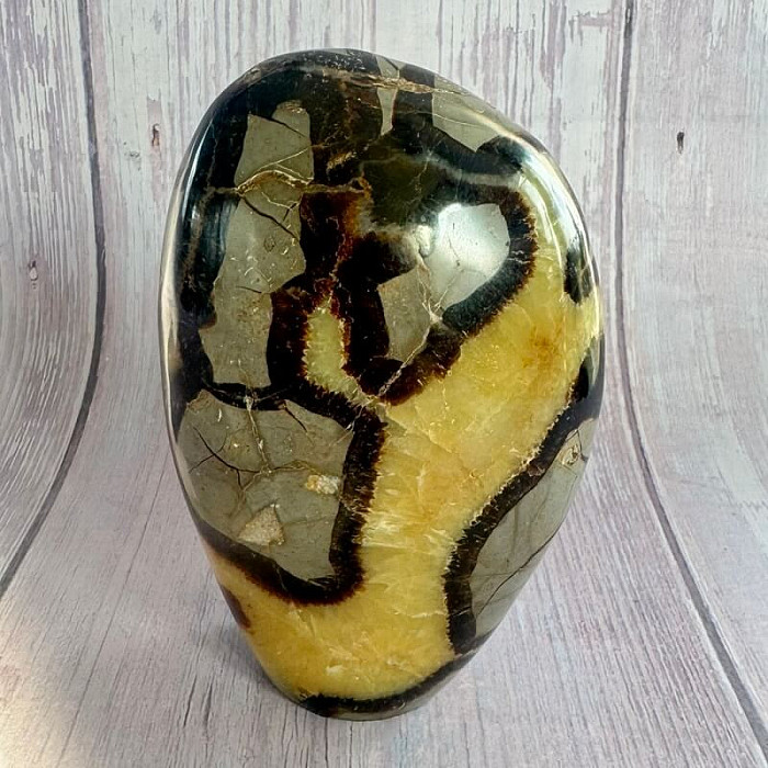 Septárie leštěná freeform Madagaskar TP8 č. 21 - cca 7